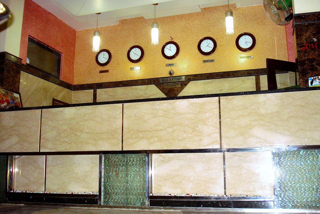 ניו דלהי Hotel Wall City מראה חיצוני תמונה