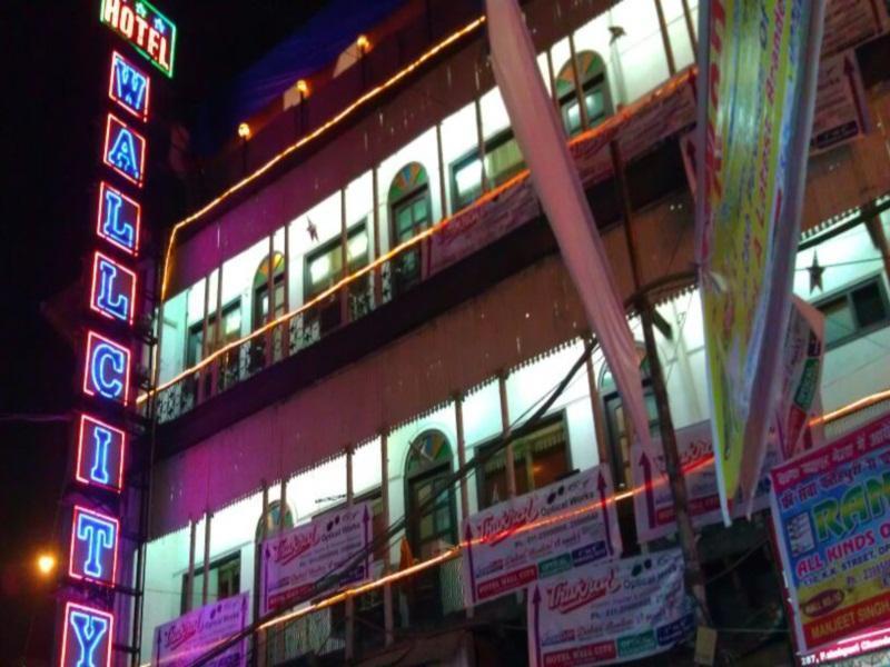 ניו דלהי Hotel Wall City מראה חיצוני תמונה